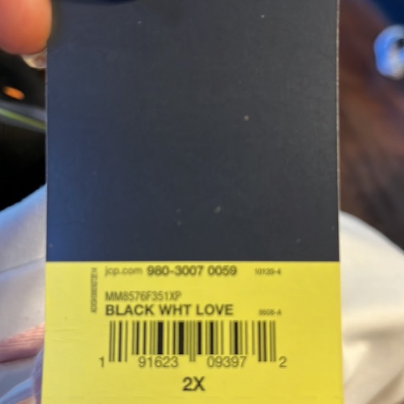 Xersion long sleeve shirt. - Picture 3 of 3